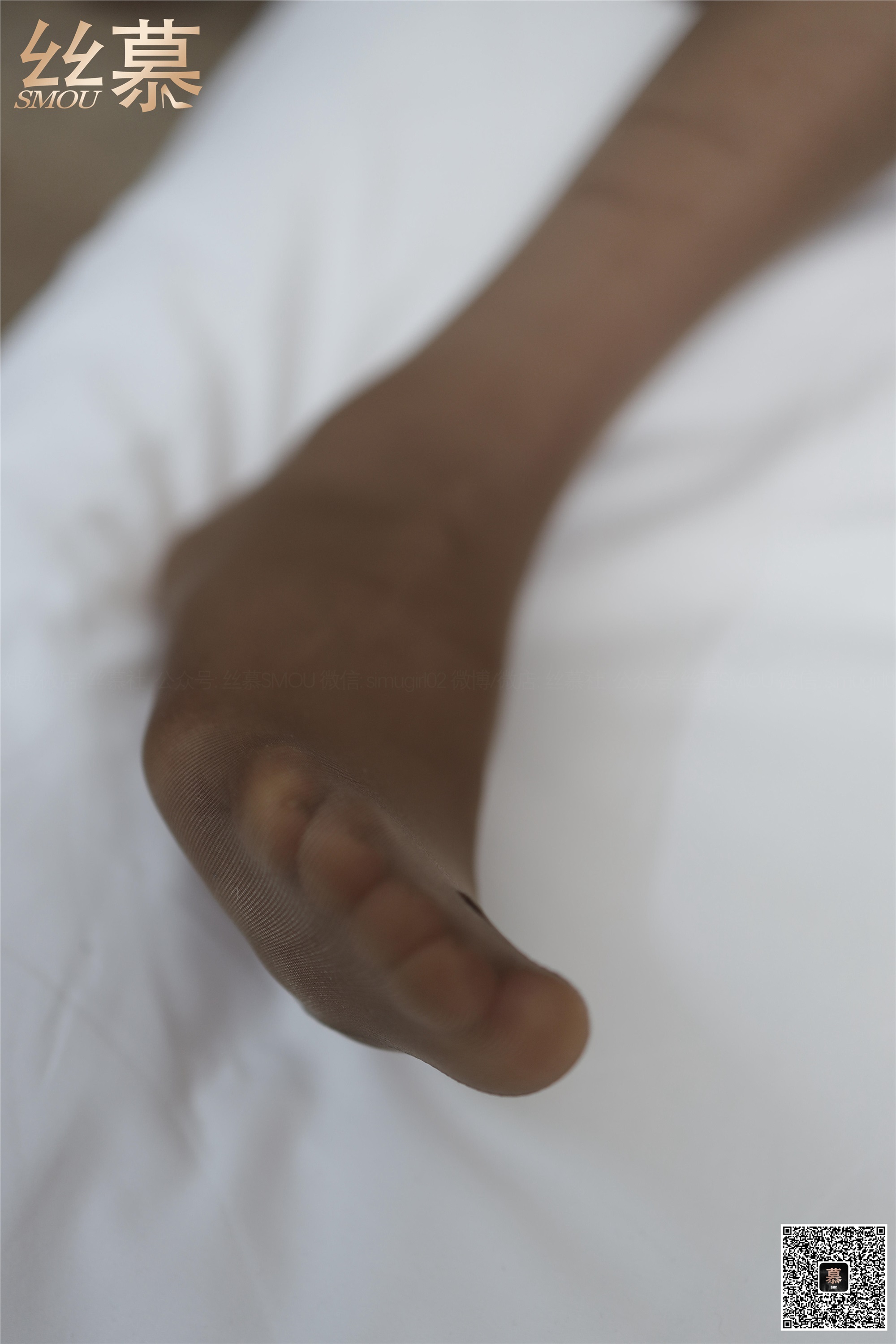 丝慕写真 特写集 TX073 芝芝《白领咖啡丝》